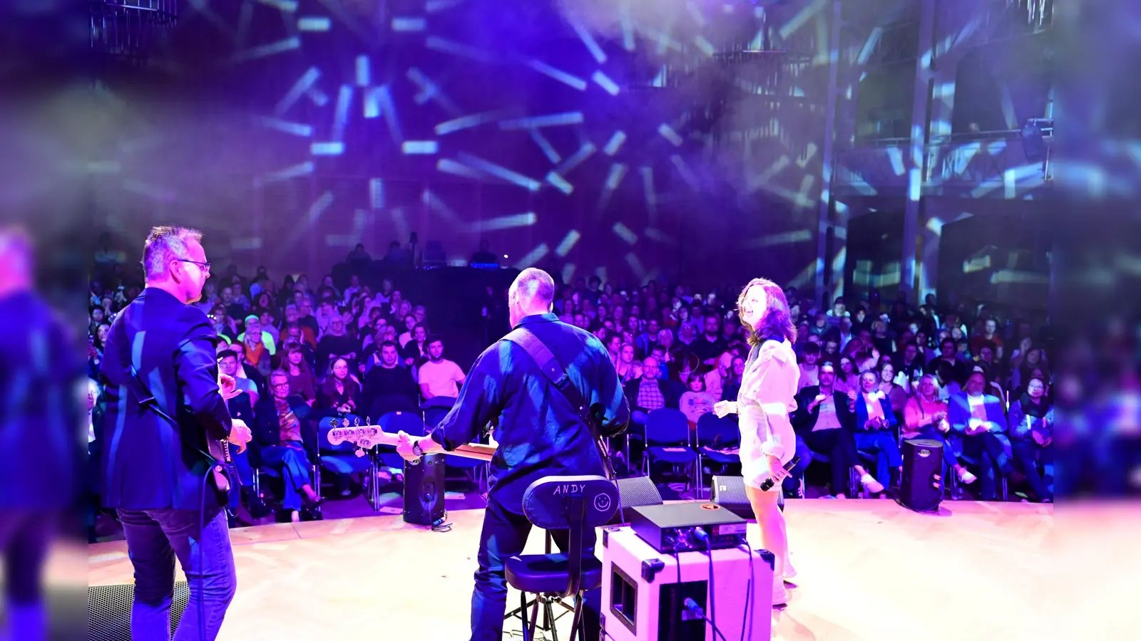 Ab sofort ist eine Anmeldung zur nächsten Staffel des Gesangswettbewerbs Vocal Hero möglich. (Foto: Alexander Käberich)