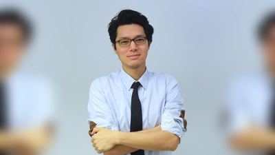 Dozent Mar Sydymanov führt durch das Webinar. (Foto: privat)