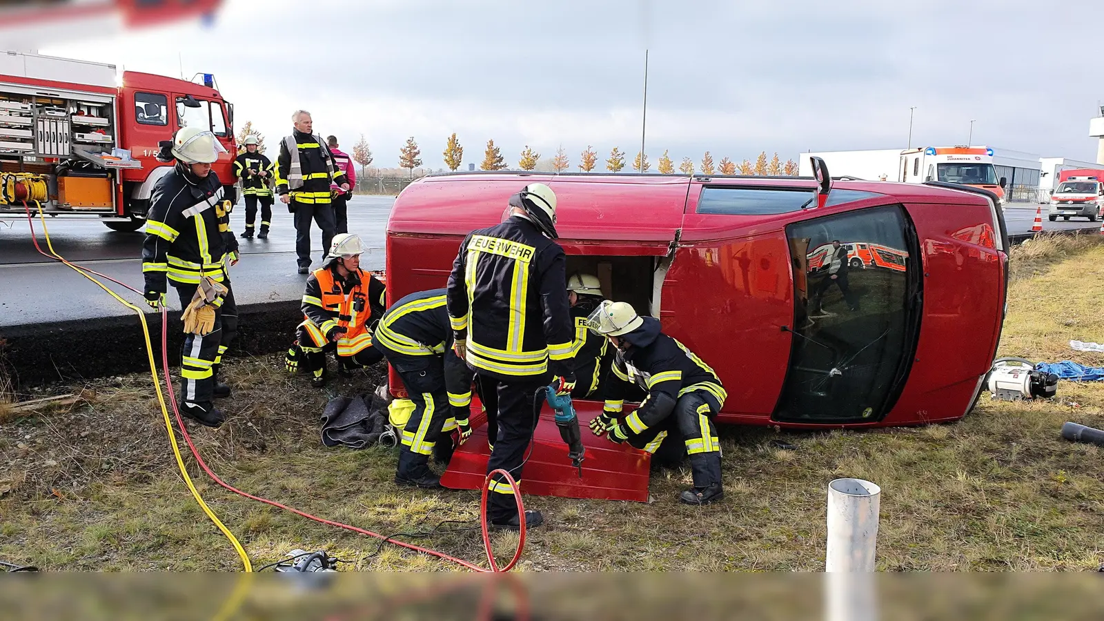 Übung am Flughafen Calden. (Foto: Foto: privat)