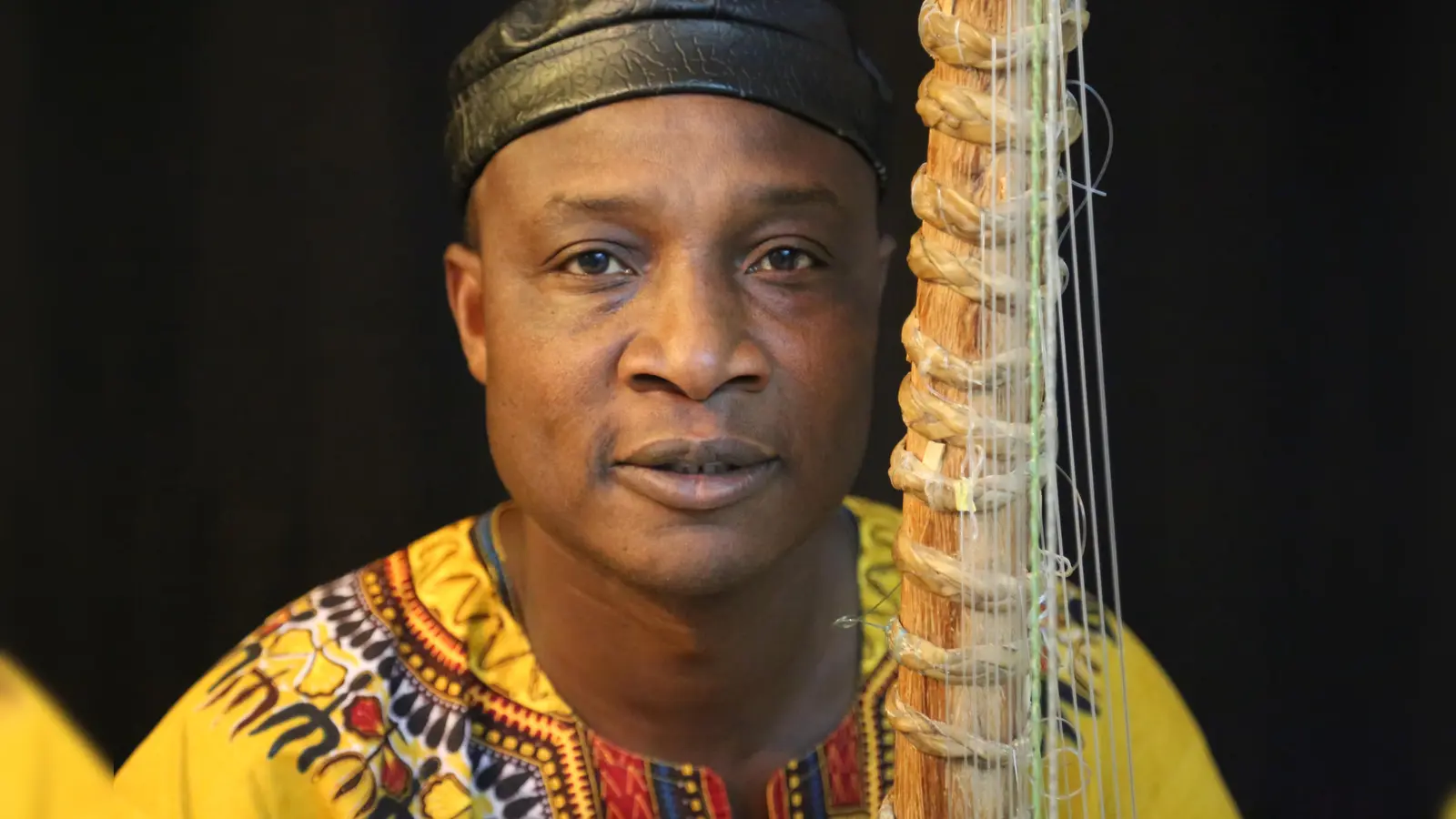 Multi-Instrumentalist und Trommler Adjiri Odametey. (Foto: privat)