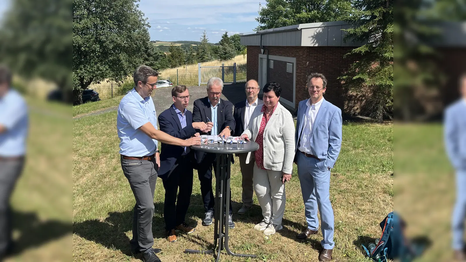(v.l.) Andreas Niggemeyer, Tobias Scherf, Norbert Hofnagel, Helmut Schmitz, Anita Poschmann und Leander Sasse. (Foto: Julia Sürder)