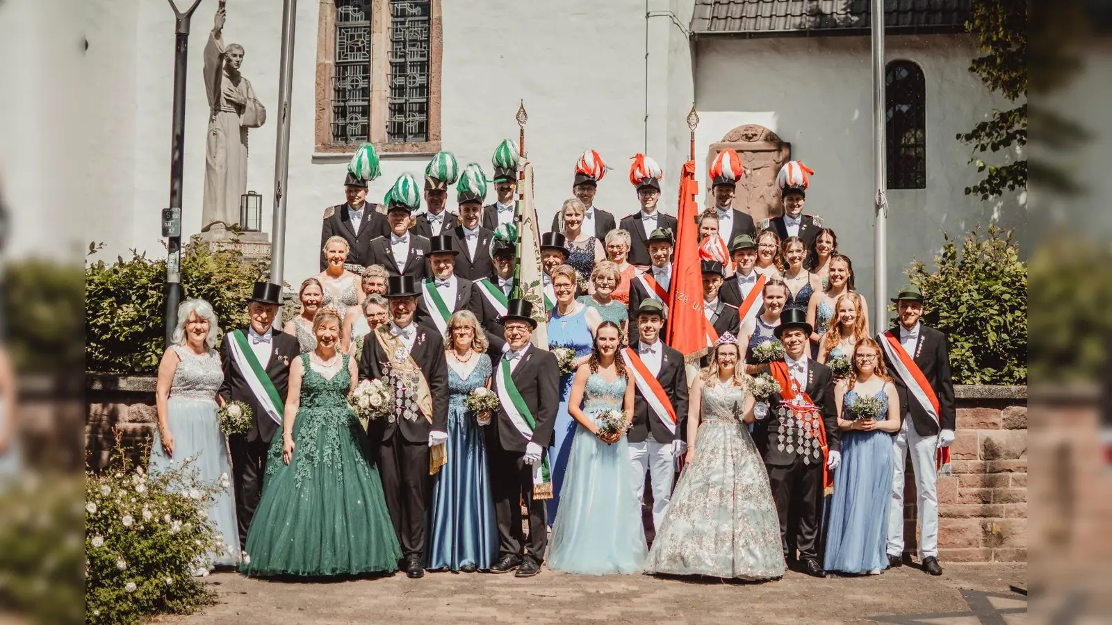 Alt- und Jungschützenhofstaat 2024 - 2026. (Foto: privat)