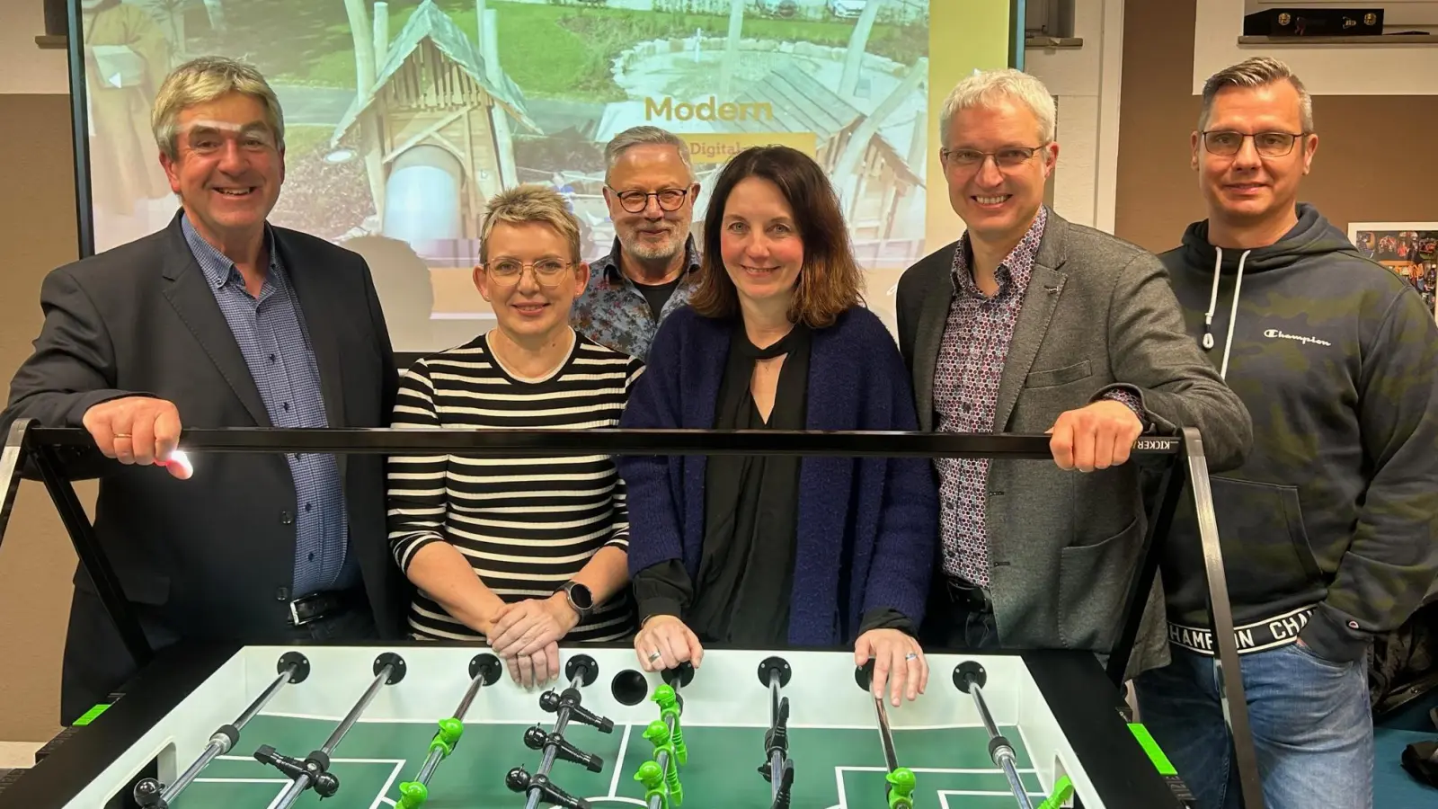 Waren begeistert von der Umsetzung (v.l.): Hermann Temme, Martina Werderhausen, Michael Nolte, Sandra Ortmann, Christof Lücking und Marcus Hellwig. (Foto: privat)
