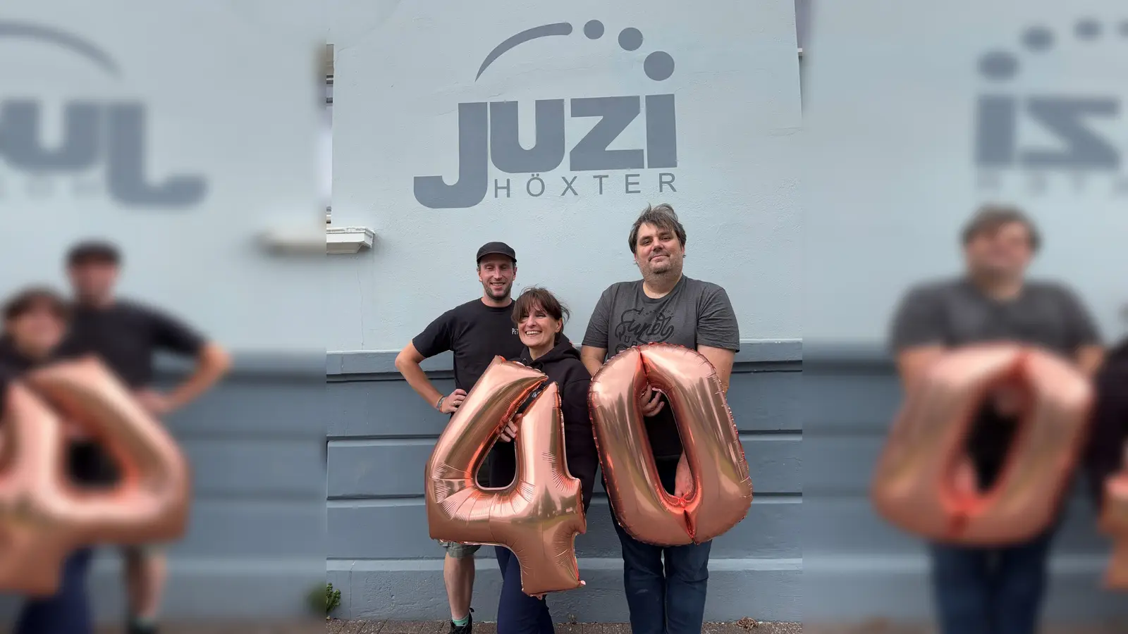 V.l.: Peter Kamischke-Funk, Iwona Lokaj und Nils Wolter freuen sich auf das Familienfest zum Jubiläum. (Foto: Stadt Höxter)