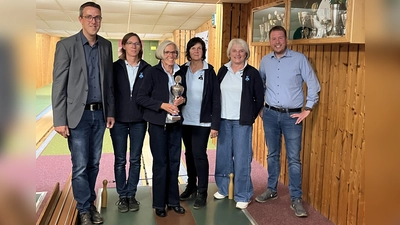 V.l.: Andreas Niggemeyer, Stefanie Peine, Maritha Michels, Elke Schmitz, Marie Theres Peine, Sören Spönlein. (Foto: privat)
