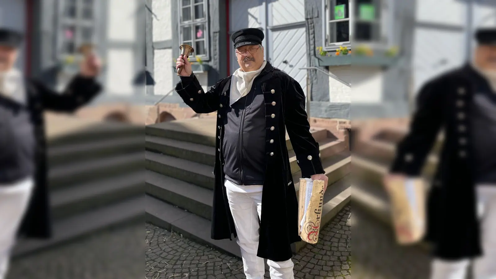 Redner Bode ruft zur Entdeckungstour. (Foto: Touristik-Information Uslar)