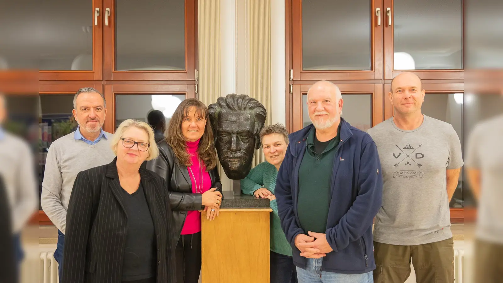 (v.l.) Kassenwart Christian Sporr, Beisitzerin Andrea Fülling, 2.Vorsitzende Esther Dilcher, Beisitzerin Kirsten Bönning, 1. Vorsitzender Michael Störmer und Schriftführer Marc Vollmer<br><br> (Foto: privat)