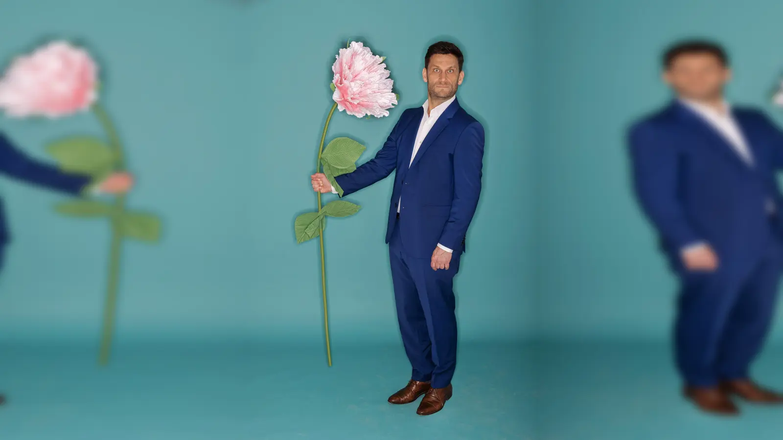 Pressefoto zu VERSÖHNUNG von Christian Ehring, Start August 2025.<br>Kontakt/Booking: Astrid Hennig, www.astrid-hennig.de (Foto: Stephan Wieland)