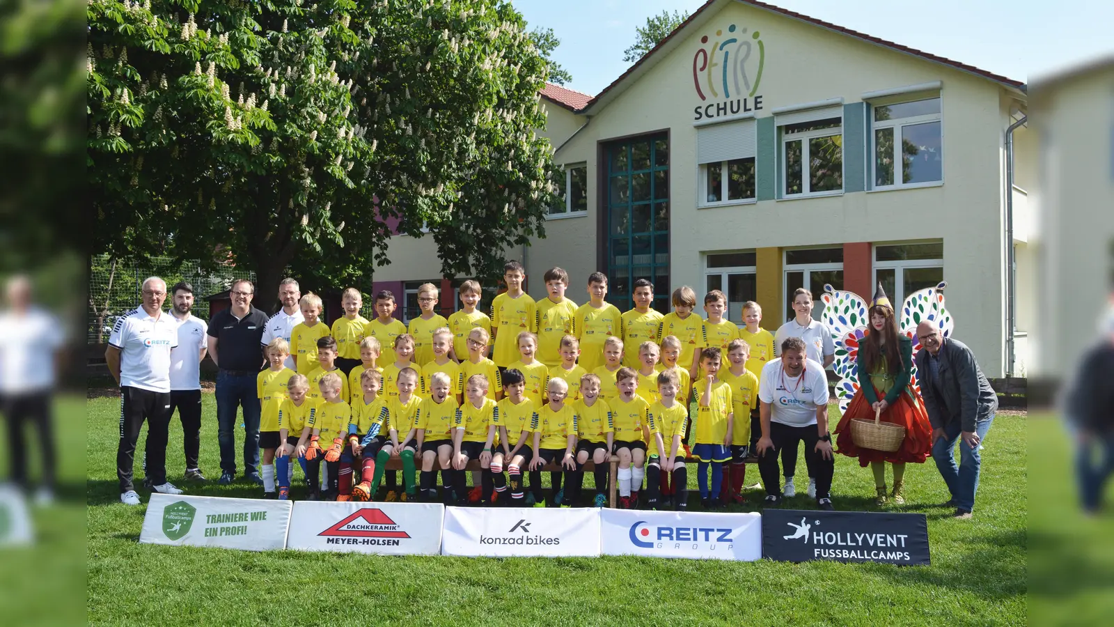 Zum ersten Fußball-Erlebnistagfand sich bereits eine stattliche Anzahl begeisterter Nachwuchskicker zusammen. (Foto: privat)
