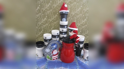 Die Mehrwegbecher backCUP können beim Kreis Höxter gegen eine Service-Gebühr für Weihnachtsfeiern in den Vereinen oder Weihnachtsmärkte in den Städten ausgeliehen werden. (Foto: Kreis Höxter)