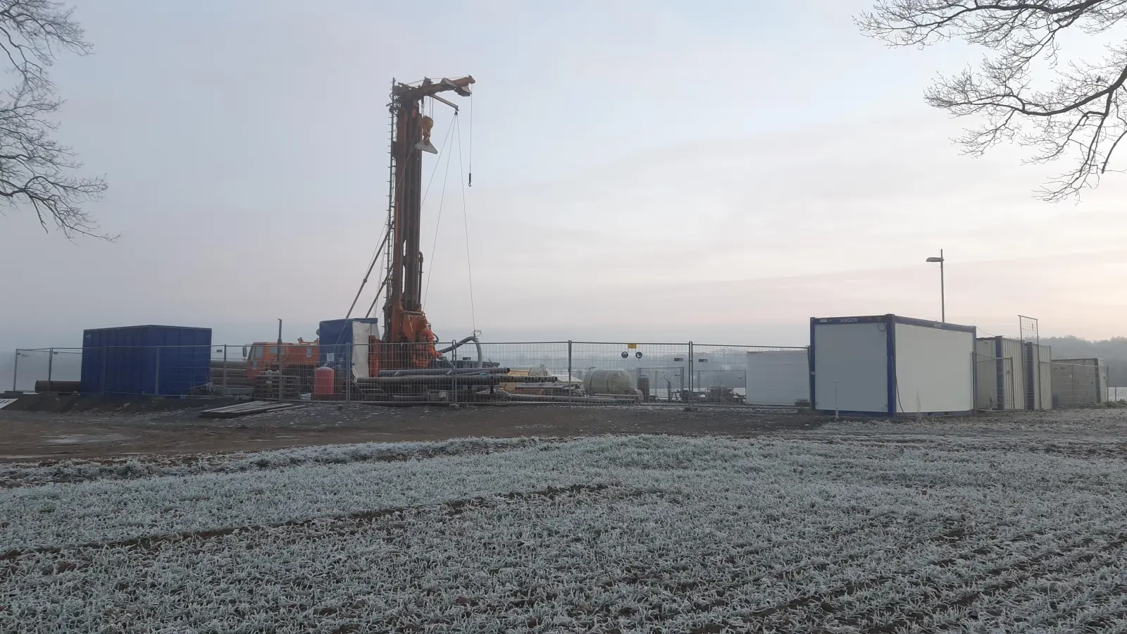 Brunnenbohr- und Ausbauarbeiten am Tiefbrunnen „Giesbachsgrund“ im Hofgeismarer Stadtteil Beberbeck. (Foto: Stadt Hofgeismar)