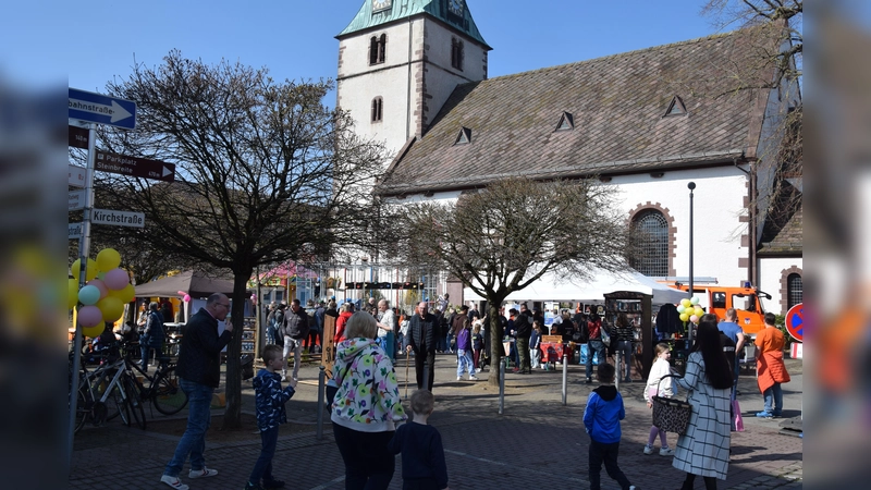 Mit seinem traditionellen Kükenfest grüßte Holzminden den Frühling. (Foto: Marc Otto)