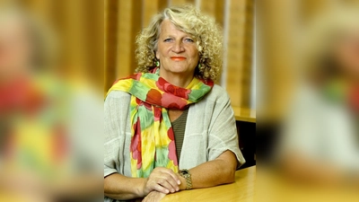 Roswitha Iasevoli hält mit ihrem Publikum einen Gartenplausch. (Foto: privat)