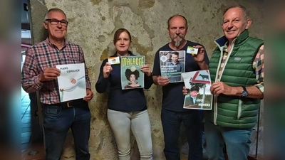 Bei der Vorstellung der Jahreskarte 2027 (v.l.): Klaus Göllner, Sara Knepper, Thomas Gemmeke und Arnd Mathias. (Foto: privat)