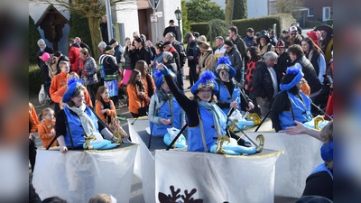 Impressionen vom Haarbrücker Straßenkarneval 2025. (Foto: Marc Otto)