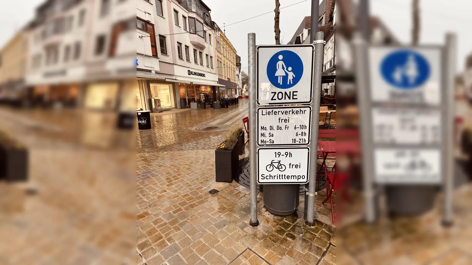 Die neue Beschilderung steht. (Foto: Stadt Höxter)