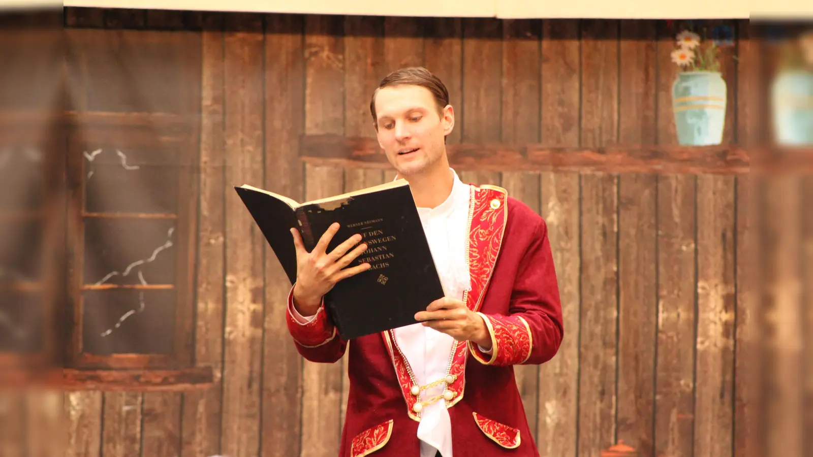 Beim Sommertheater auf der Sababurg stand das Stück „Das Geheimnis im Märchenland” auf dem Spielplan (Foto: Julia Sürder)