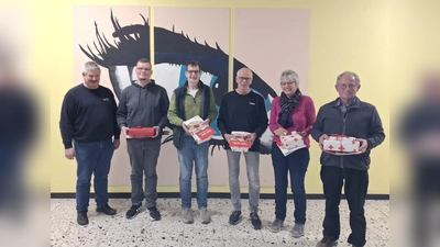 V.l.: Joachim Rempe, Bastian Schulze, Reiner Hausmann-Kenter, Michael Kleibrink, Ursula Maria Scheele, Karl-Heinz Berendes. (Foto: privat)