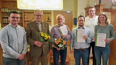 Wilhelm Hackl (2. Vorsitzender), Martin Tigges, Helmut Böddeker, Sebastian Schäfer, Michael Müller (1. Vorsitzender) und Franca Neujahr. (Foto: privat)