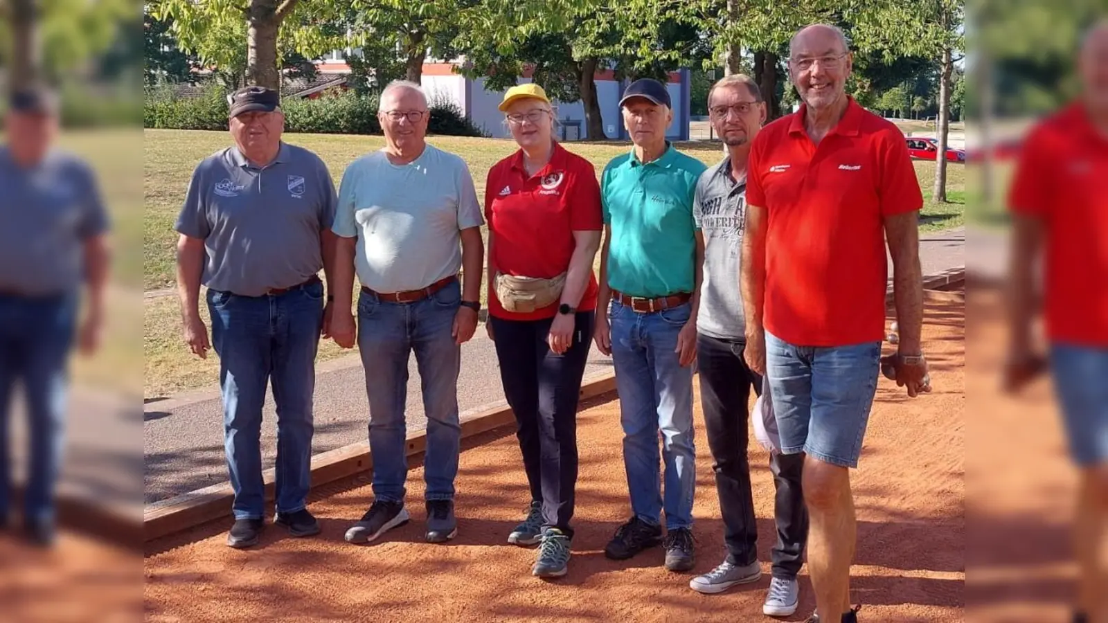 Akteure der Zwischenrundenspiele in Brakel (v.l.): Werner Wagemann, Manfred Barkhausen, Angelika Waldhoff, Heinrich Struck, Wolfgang Riese und Hubertus Hartmann. (Foto: privat)