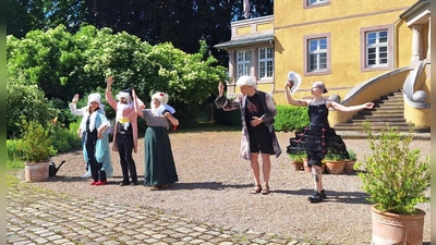 Die Hembser Dorfgeschichten beinhalten auch unterhaltsame schauspielerische Einlagen. (Foto: Christine Rüther)