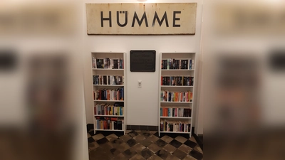 Im Generationenhaus Bahnhof Hümme wurde nun auch eine Büchertauschbörse eingerichtet. (Foto: Peter Nissen)