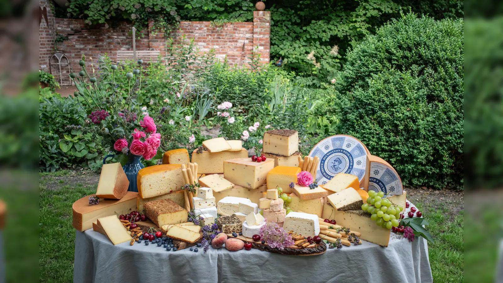Die Käsevielfalt ist gigantisch und vor allem lecker.  (Foto: privat)