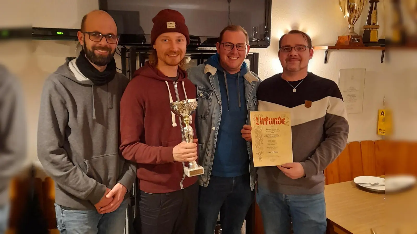 (v.l.) Dennis Schlüter, Lennart Kronenberg, Jonas Budzinski und Mischa Wegner. (Foto: privat)