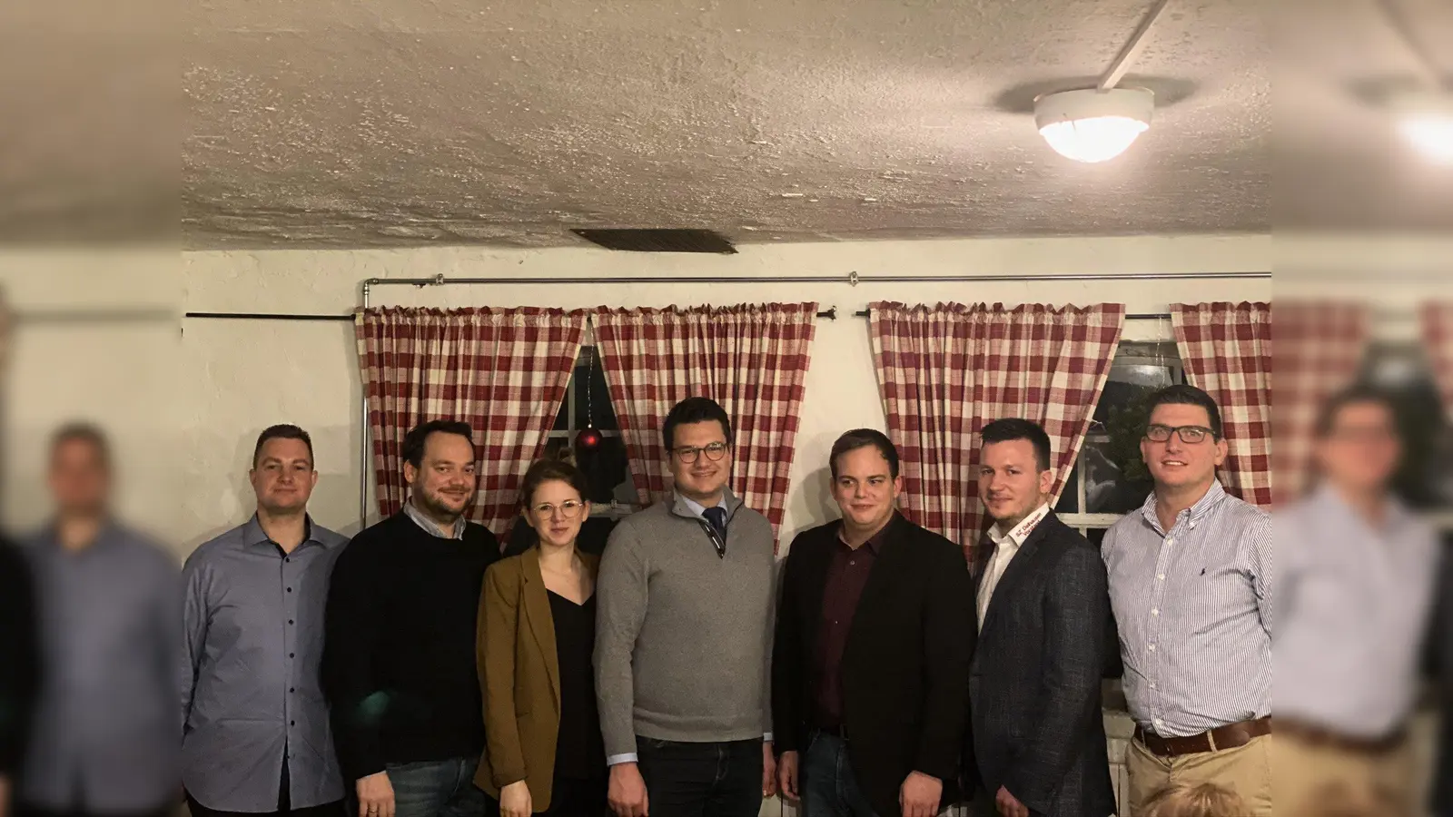 Bei der Jahreshauptversammlung: (v.l.n.r. Daniel Siewert (Beisitzer), Sebastian Rose (Kassierer), Anna-Maria Rose (1. Schriftführerin), Alexander Bathe (1. Vorsitzender), Julian Zielasko (2. Vorsitzender), Andreas Menke (2. Schriftführer), Andre Menke (Stabführer)) (Foto: Foto: privat)