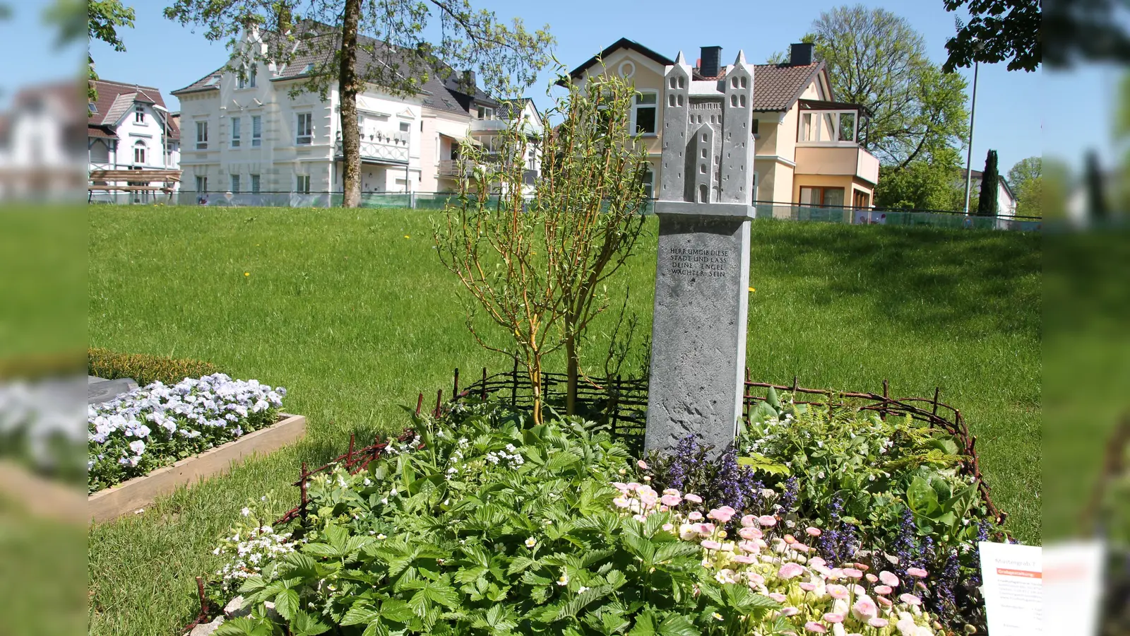 Das Westwerk als Grabmal. (Foto: LGS 2023 Höxter)