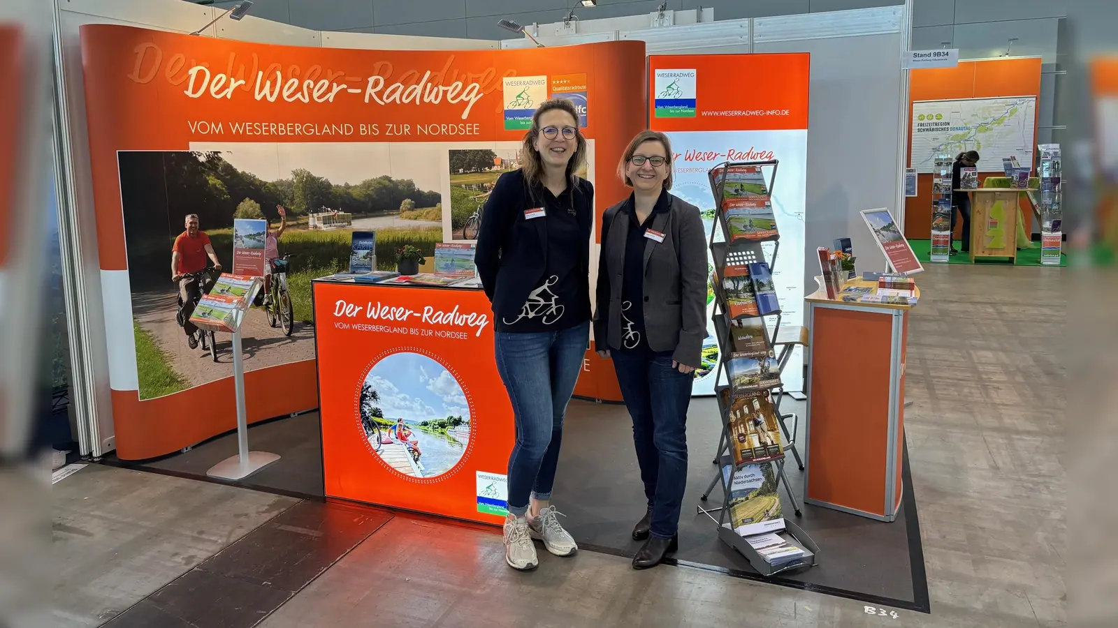 Messestand auf der Fahrrad- und WanderReisen. (Foto: Weserbergland Tourismus e.V.)
