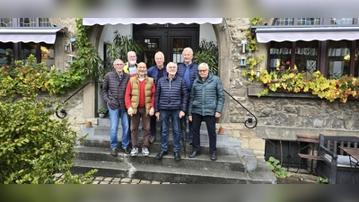 V.l.: Winfried Dommes, Klaus-Dieter Will, Rainer Ralph Purschke, Dr. Hermann Benz, Werner Wieneke, Franz Menne, Dr. Willi Klümpen (nicht im Bild Karl-Heinz Menne und Dr. Jörn Bücking). (Foto: privat)