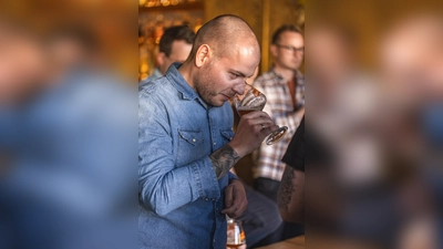 Biersommelier Felix Heidenreich führt das Biertasting durch. (Foto: privat)