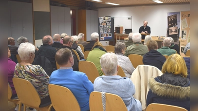 Vortragsveranstaltung mit Silvio Uhlfelder, einem Nachfahren der jüdischen Familie Grünewald aus Beverungen. (Foto: privat)