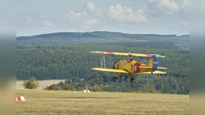 Zahlreiche Gastpiloten kamen zum Hölleberg und faszinierten mit ihren teilweise ungewöhnlichen Fluggeräten das fluginteressierte Publikum. (Foto: Stefan Bönning)