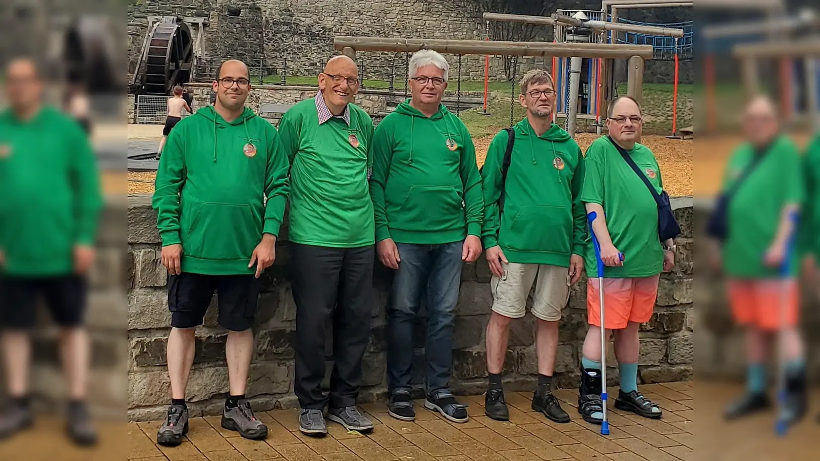 Laden ein zum Inklusions-Stammtisch (v.l.): Peter Linnemann, Hubert Meiners, Josef Schäfer, Burkhard Weinholz und Andreas Gerold. Es fehlt Michelle Schnabel. (Foto: privat)