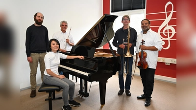 Musizierende und Komponist: Dr. Jean Goldenbaum, Nana Sugimoto (Klavier), Alexander Käberich (Flöte), Burkhard Kluge (Posaune), und Stephan Giminez (Violine). (Foto: Alexander Käberich)