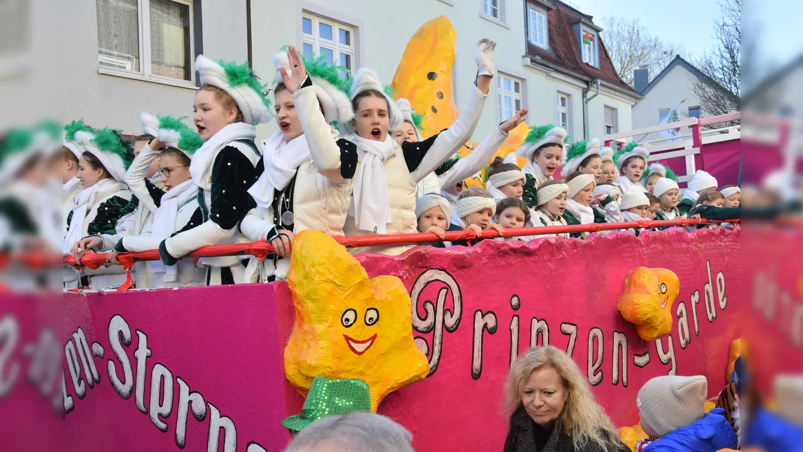 Auf Steinheims Straßen gings mal wieder besonders lustig zu. (Foto: Marc Otto)