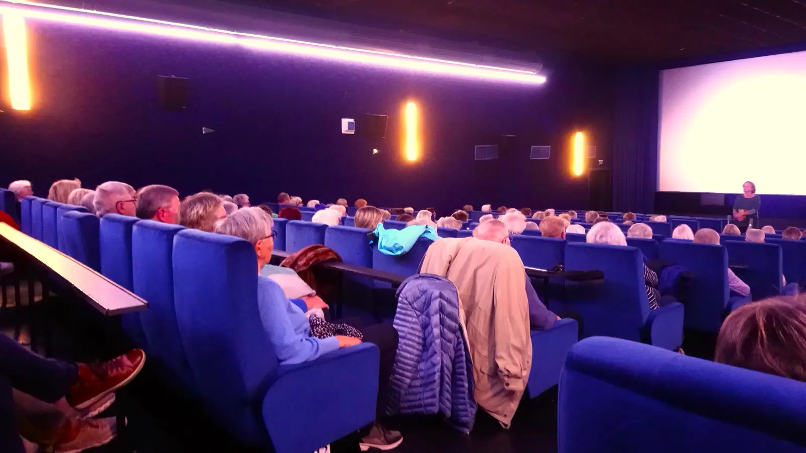 Das Seniorenkino wird gut und gern besucht. (Foto: Doris Dietrich)