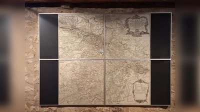 Vierteilige Karte der westlichen Kriegsschauplätze im Siebenjährigen Krieg (1761) – eines der zentralen Exponate der Ausstellung im Museum im „Stern“. (Foto: Stadt Warburg)