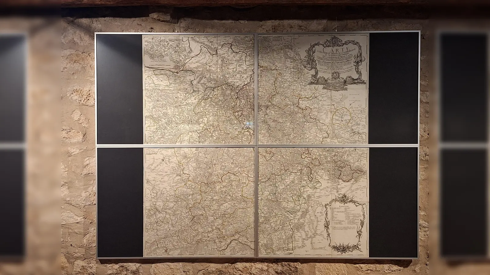 Vierteilige Karte der westlichen Kriegsschauplätze im Siebenjährigen Krieg (1761) – eines der zentralen Exponate der Ausstellung im Museum im „Stern“. (Foto: Stadt Warburg)