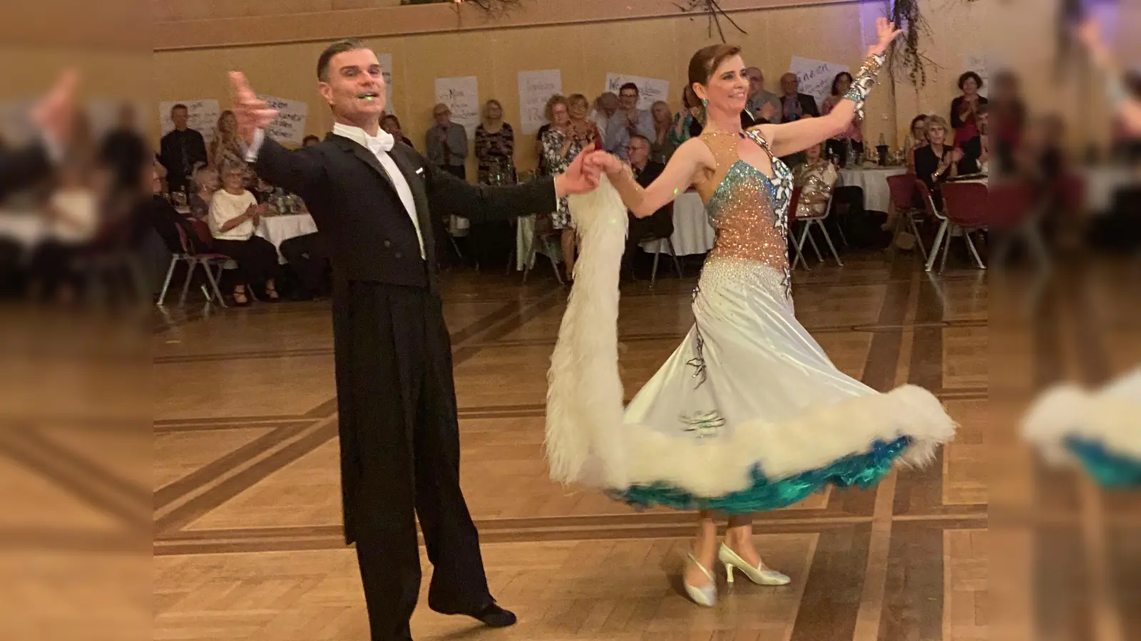 Beim Ball 2023 erfreute das Trainerpaar des GTC, Iris Müller-Wetekam und Ralf-Dieter Müller, mit einem professionellen Auftritt.<br> (Foto: Fabienne Knittel)