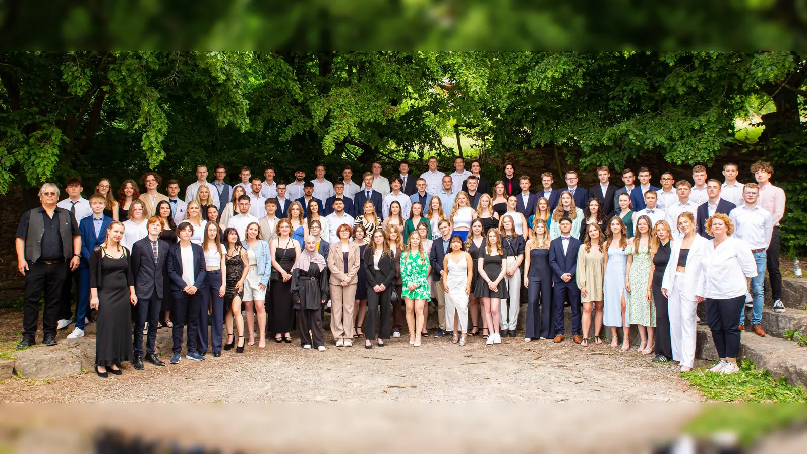 Die Schulgemeinde gratuliert allen Schülerinnen und Schülern zum erfolgreichen Schulabschluss. (Foto: Ralf Westermann)