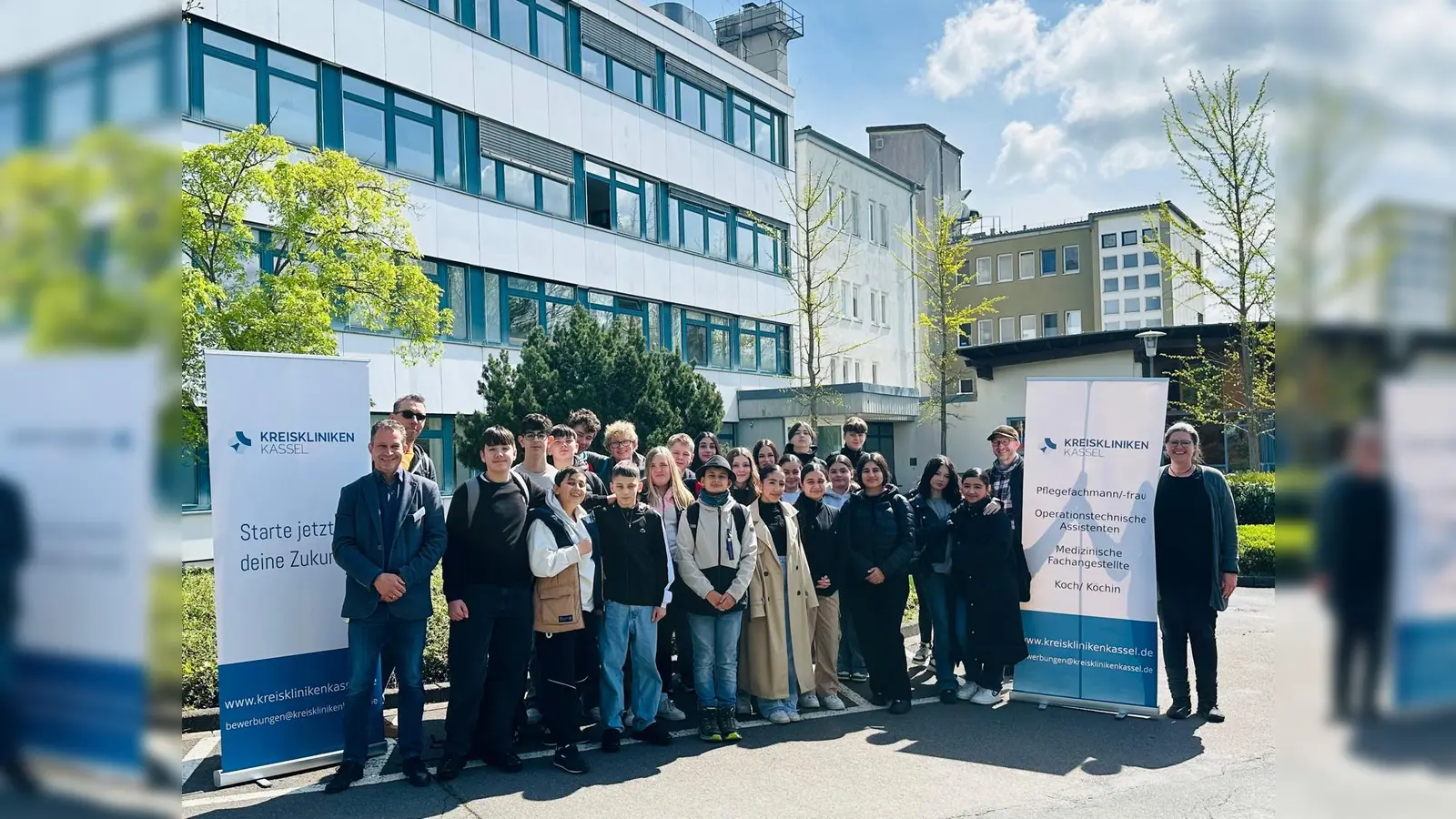 Im Rahmen des Berufsorientierungsprojekts KomPo7 besuchten die Siebtklässler der Gustav-Heinemann-Schule die Kreisklinik in Hofgeismar.  (Foto: Landkreis Kassel)