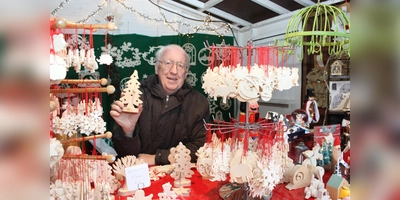 Weihnachtsmarkt Hofgeismar am 2. Adventswochenende 2022 (Foto: Inge Seidenstücker)