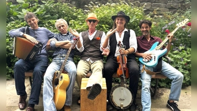 Die Band „Summerbreeze”. (Foto: Kunst und Kulturverein Neuhaus e.V.)