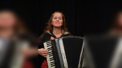 Eine musikalische Lesung über einen Ausnahmekomponisten mit Cordula Sauter.  (Foto: Achim Keller)