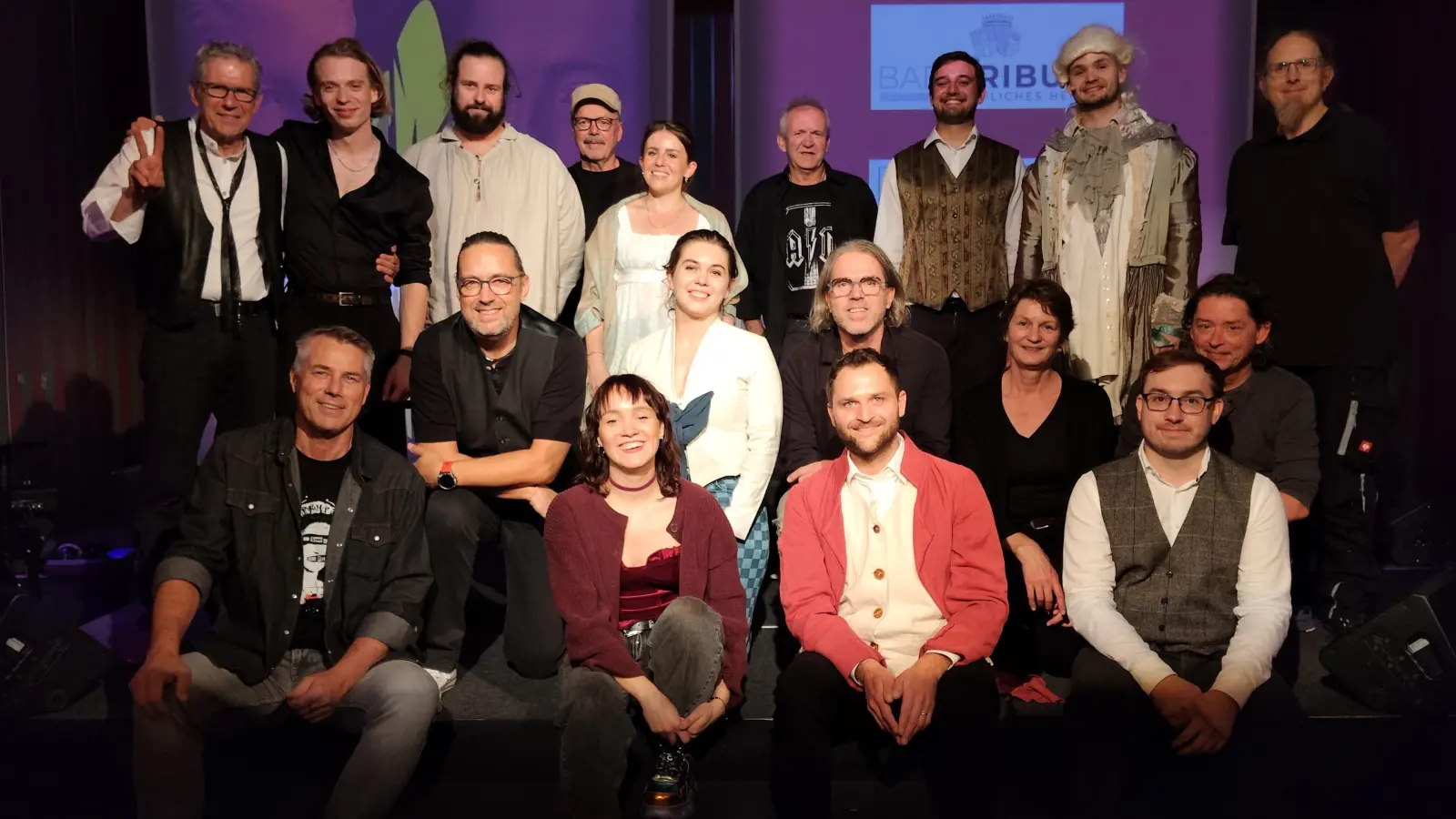 Ensemble begeistert mit Rocktheater. (Foto: Doris Dietrich)