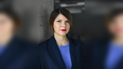 Julie Teßmann – Expertin für den strategischen Einsatz von Künstlicher Intelligenz im Marketing (Foto: Julie Teßmann / Sisterhood)