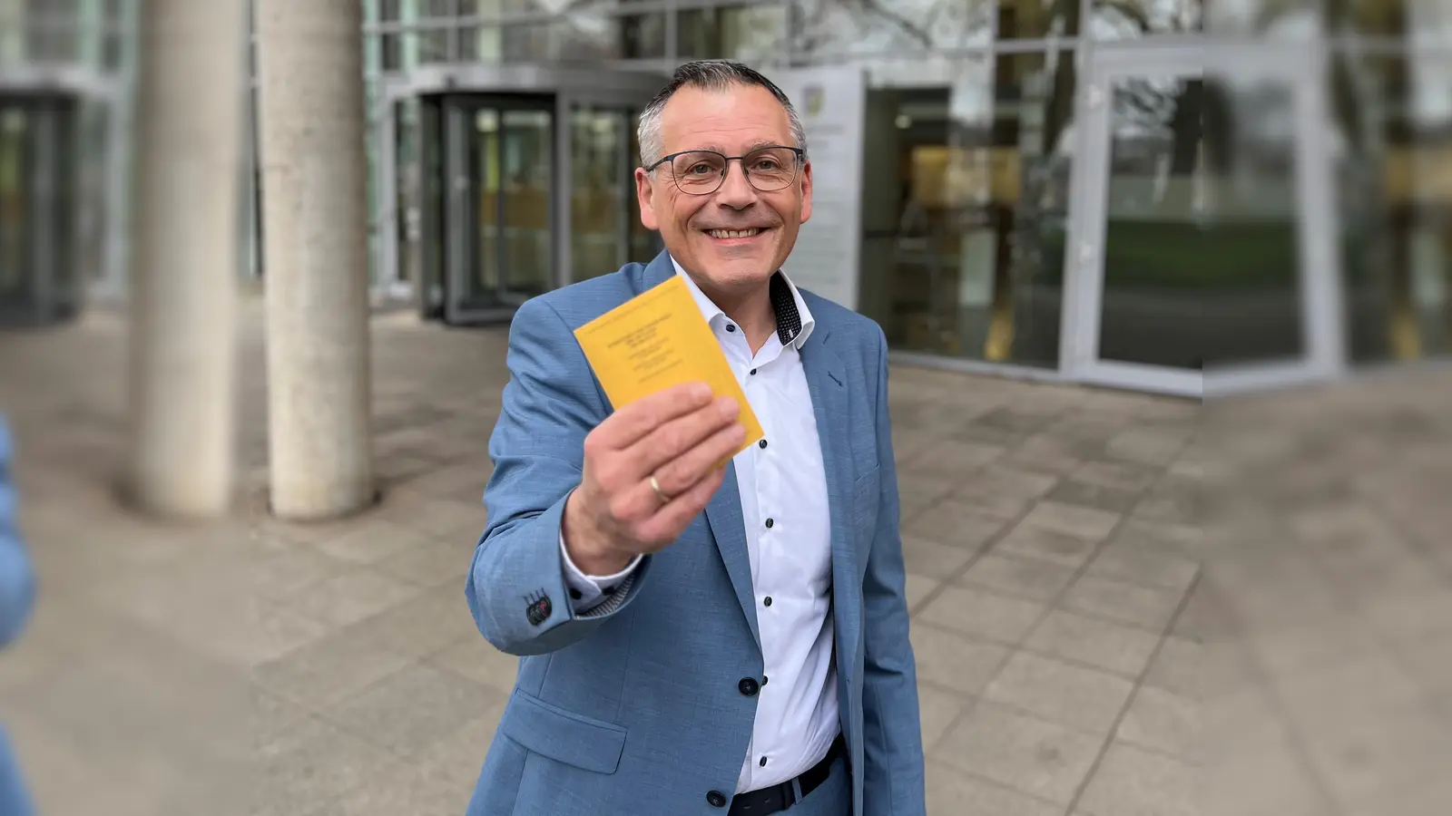 Impfstatus prüfen: Landrat Andreas Siebert lädt zum Tag des Gesundheitsamtes im Kreishaus ein.  (Foto: Landkreis Kassel)